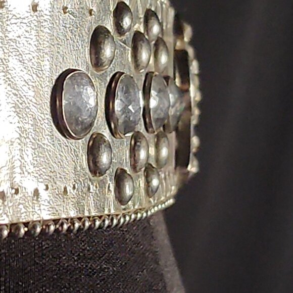 80/90\'s (M) HEAVY-in-weight (6lb+) metallic bling (cross & gems) 4\